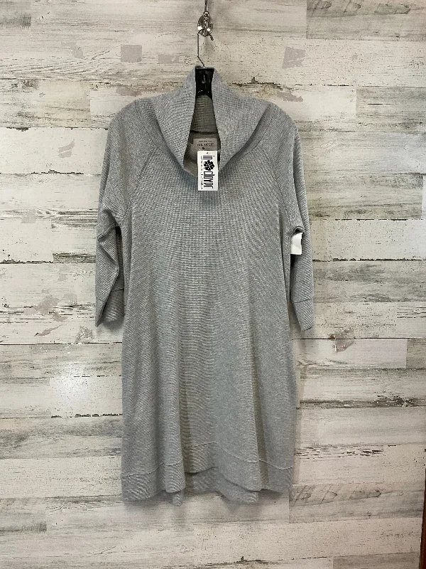 Dress Casual Short By Southcott In Grey, Size: S Soft Leather Skirt