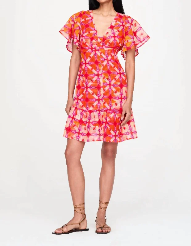 Carmina Dress In Guava Street style unclassified dresses