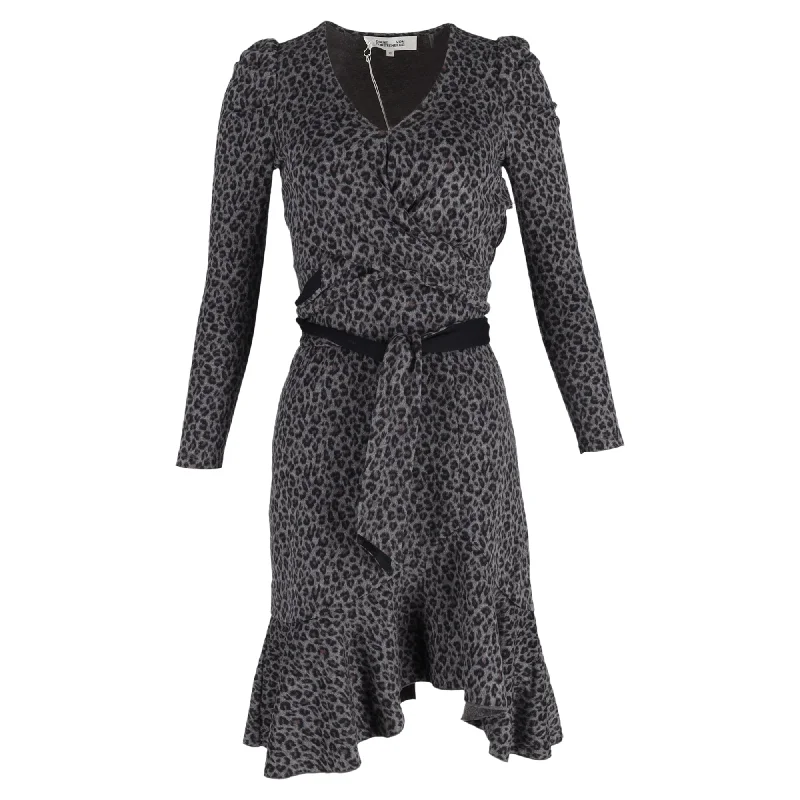 Diane von Furstenberg Sienna Wrap-Effect Dress in Animal Print Cotton Trendy unclassified dresses