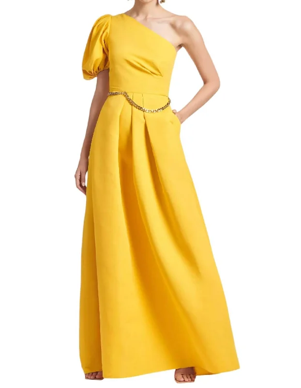 Soleil Gown In Yellow Winter unclassified dresses