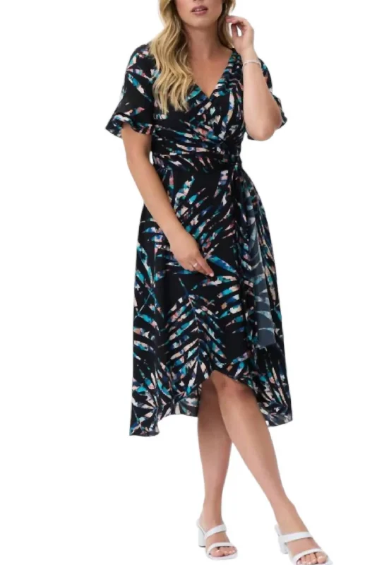 Tropical Print Fit And Flare Dress In Black/multi Elegant unclassified dresses